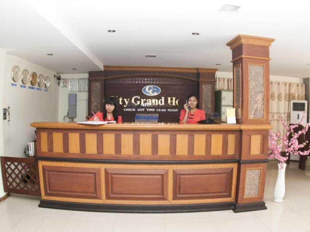 City Grand Hotel Mandalaj Zewnętrze zdjęcie