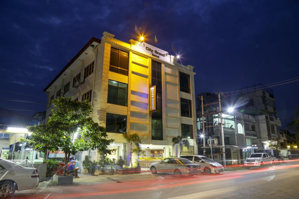City Grand Hotel Mandalaj Zewnętrze zdjęcie